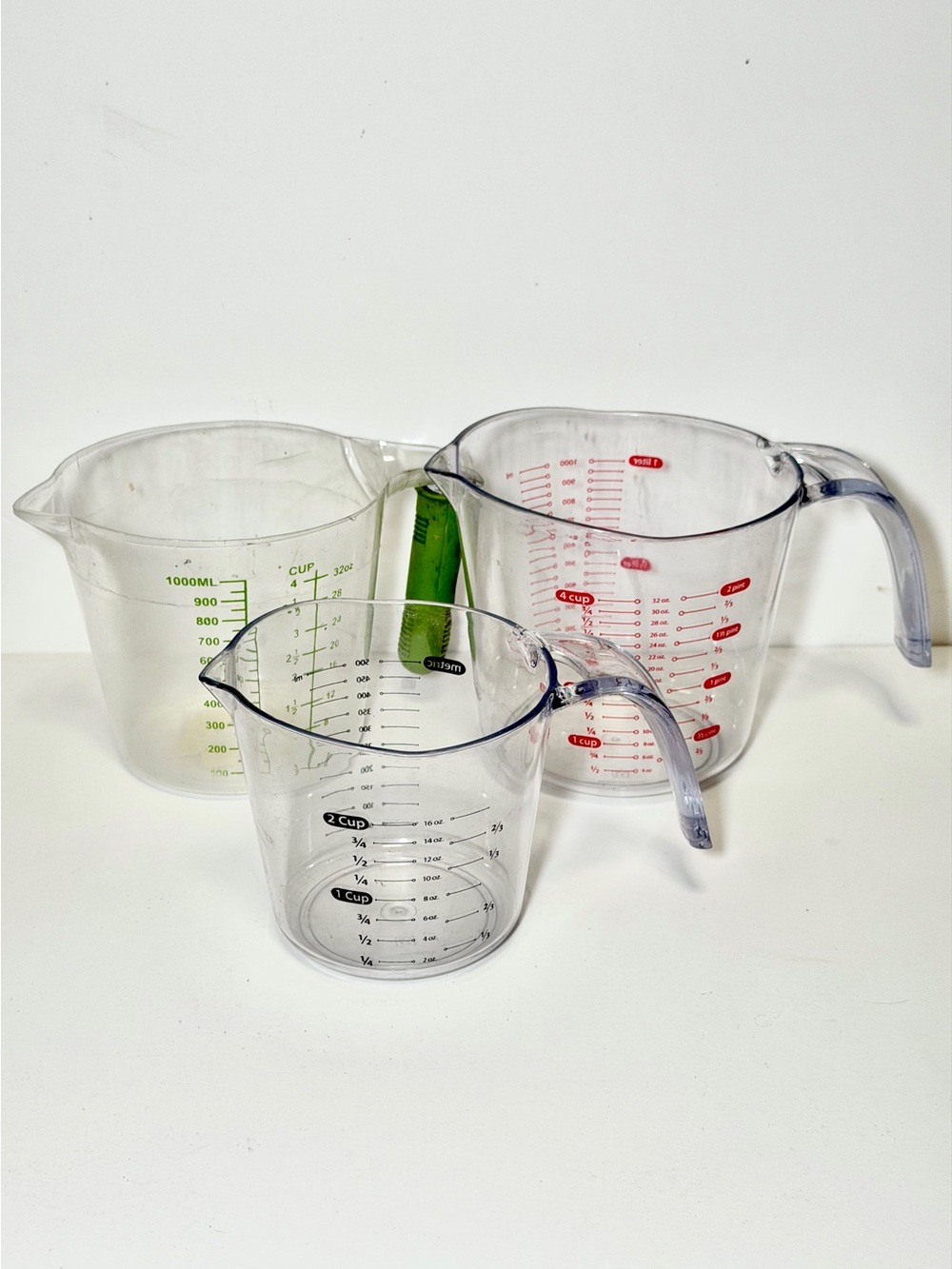 Set of 3 Clear Plastic Measuring Cups set